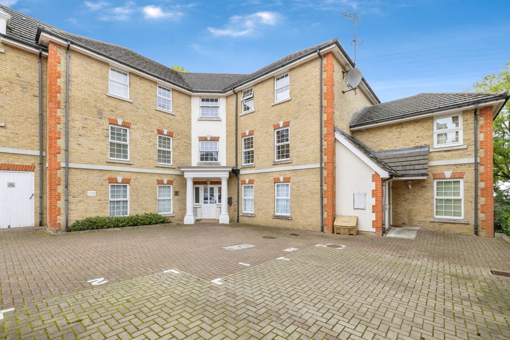 Property photo 1 of 17