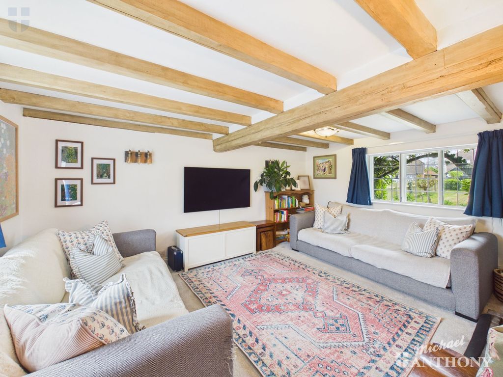 Property photo 2 of 22 Cam03852G0-Pr0611-Still006