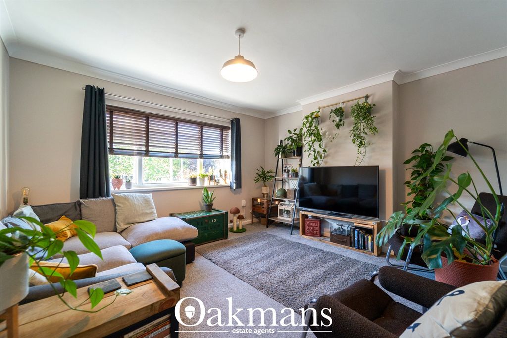 Property photo 2 of 17 Picture No. 01