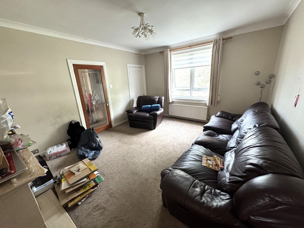 Property photo 2 of 10 2