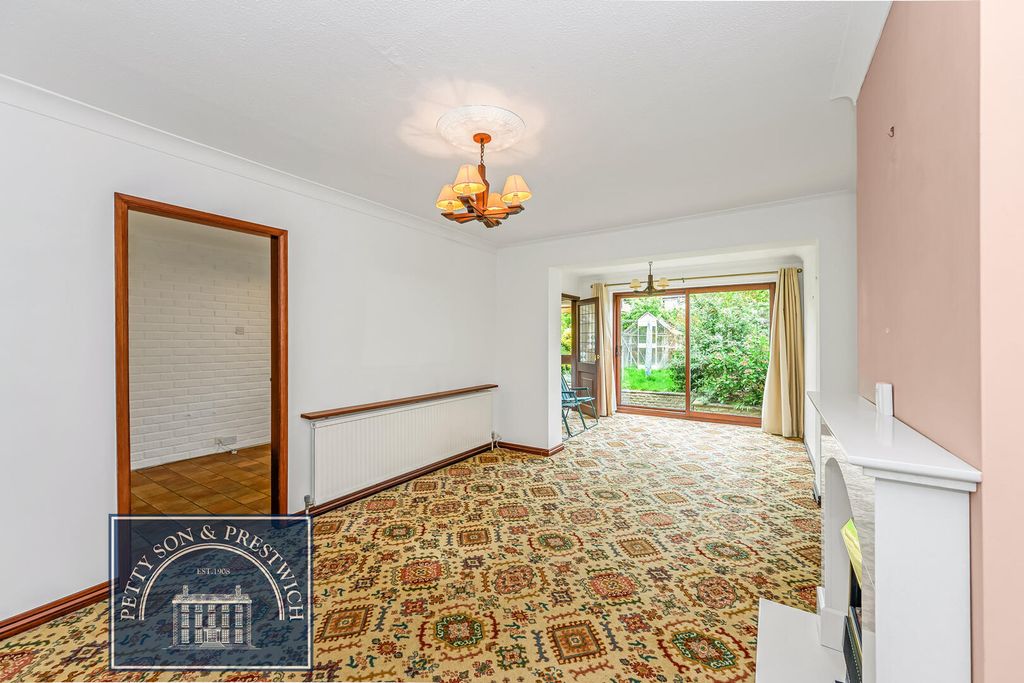 Property photo 3 of 19