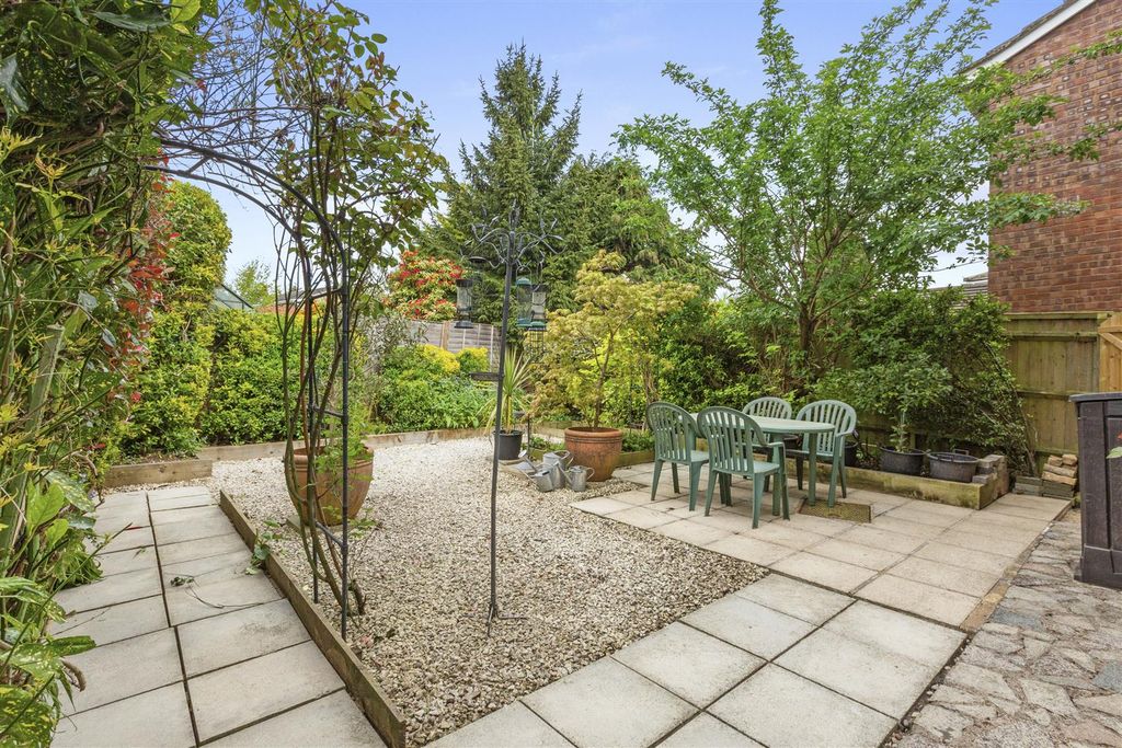 Property photo 2 of 15