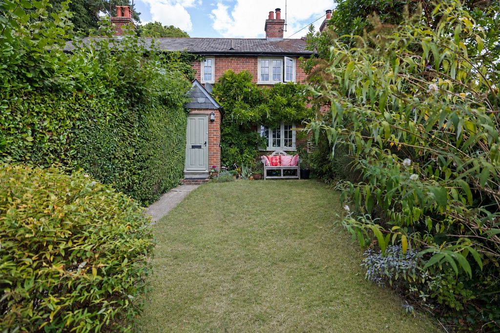 Property photo 1 of 24