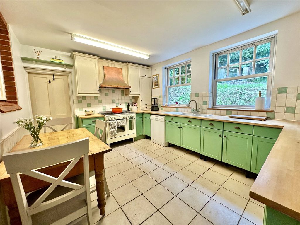 Property photo 3 of 14 Picture No. 22