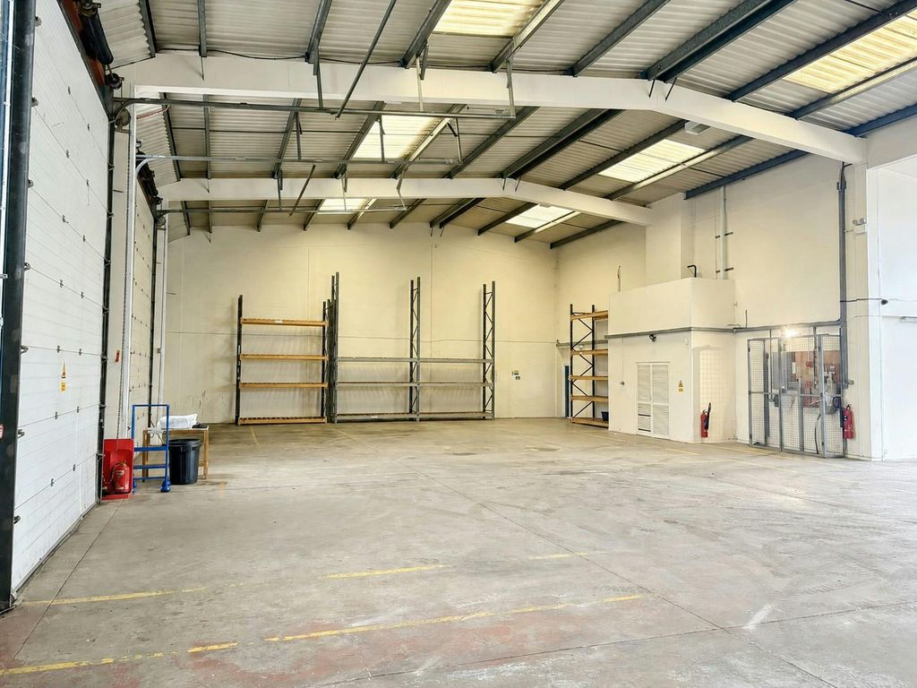 Property photo 3 of 6 Warehouse.Jpg