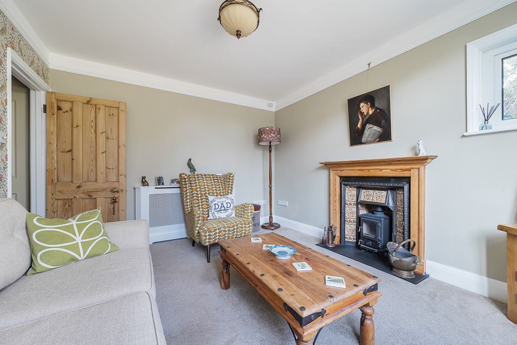 Property photo 2 of 12 2
