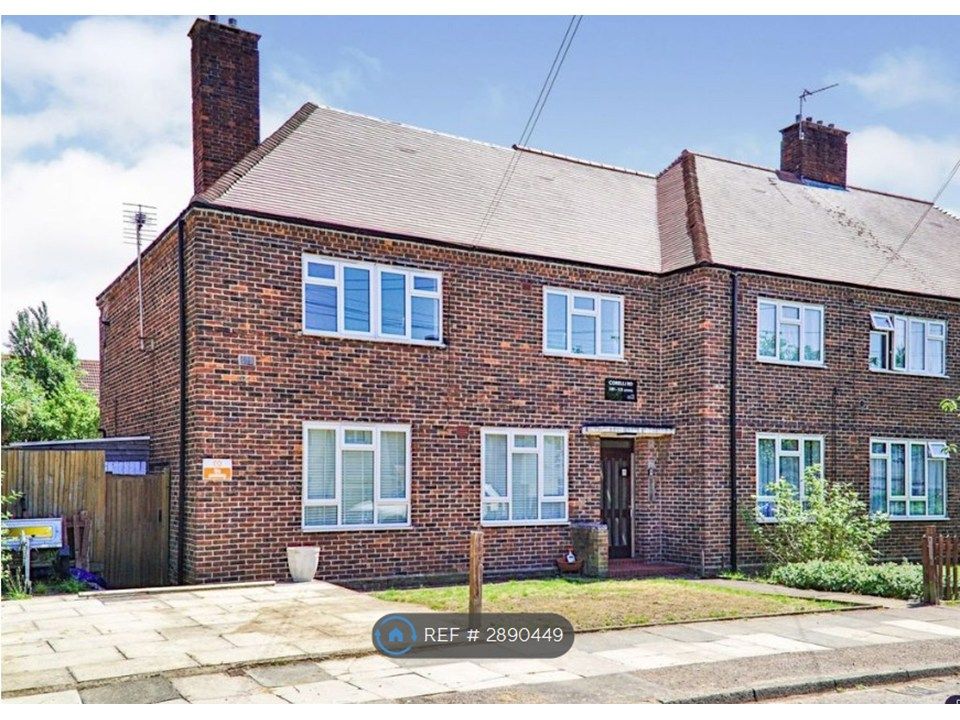 Property photo 1 of 8