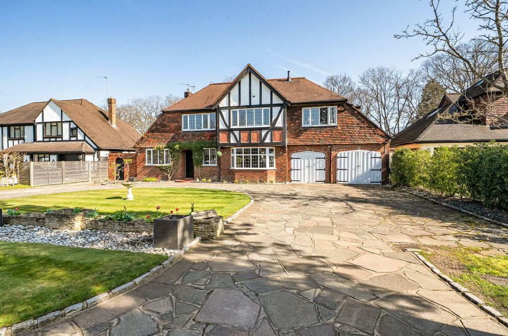 Property photo 1 of 36 External