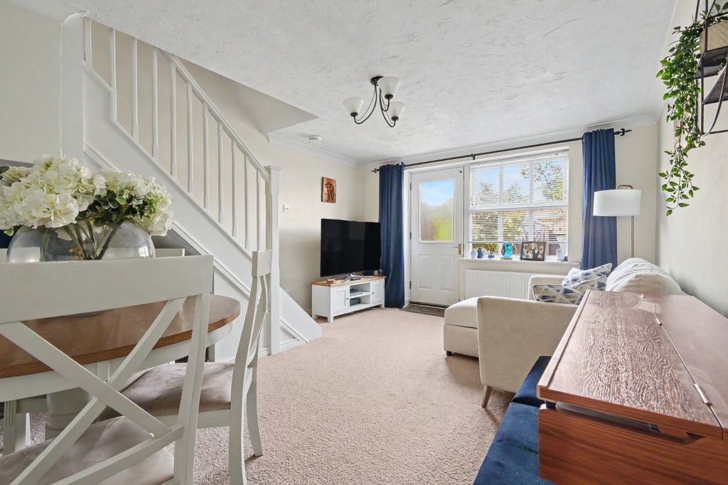 Property photo 3 of 12 5132503