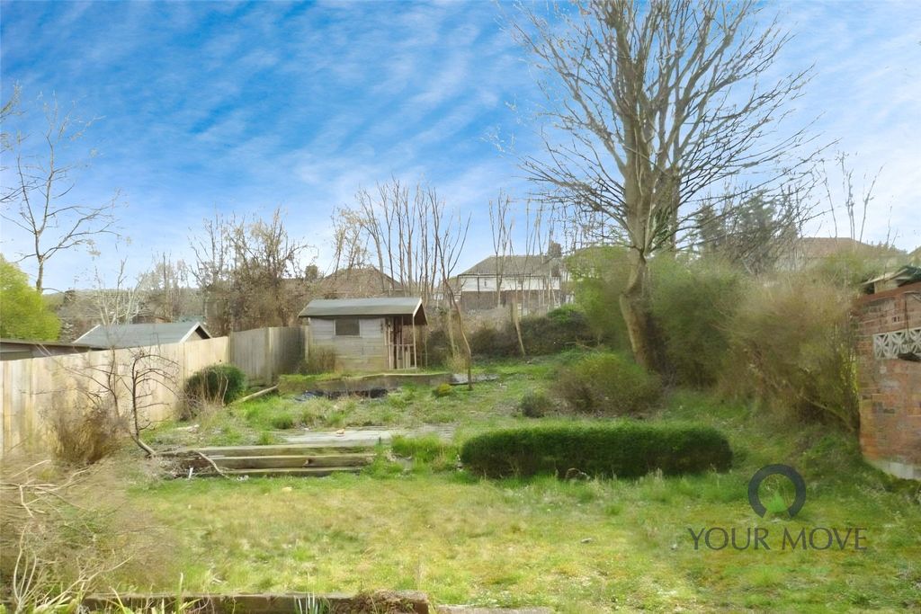 Property photo 1 of 5 Garden