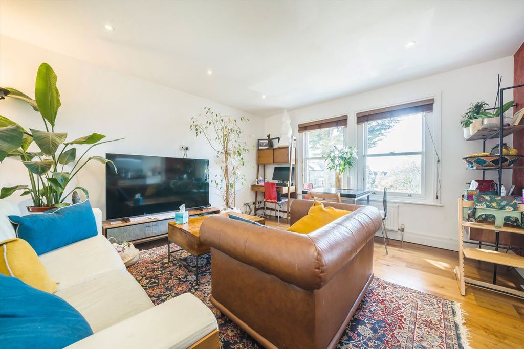 Property photo 2 of 5