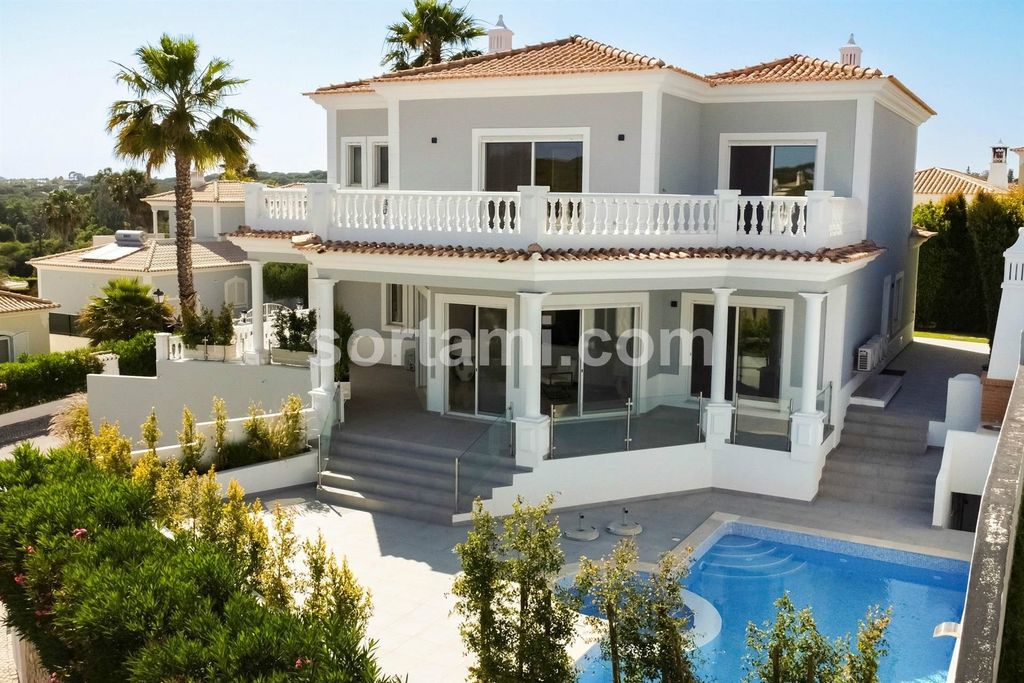 Property photo 2 of 50