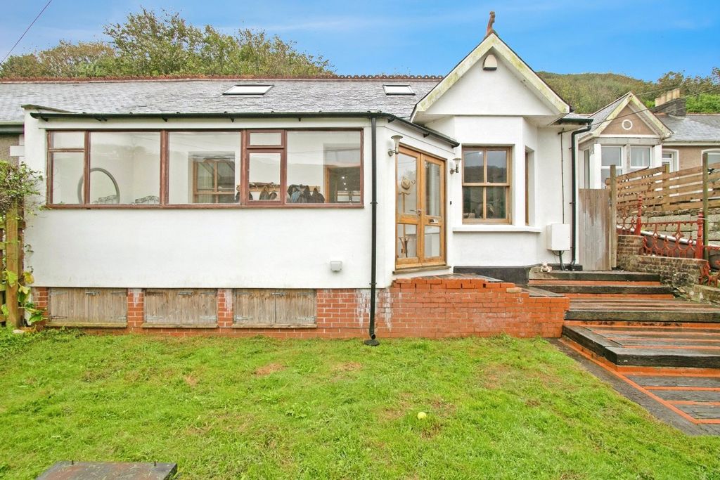 Property photo 1 of 12 Photo