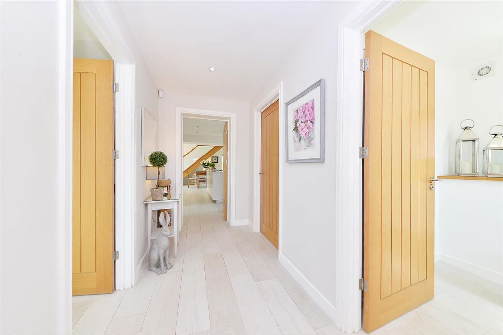 Property photo 3 of 22 The Carriage House (4).Jpg