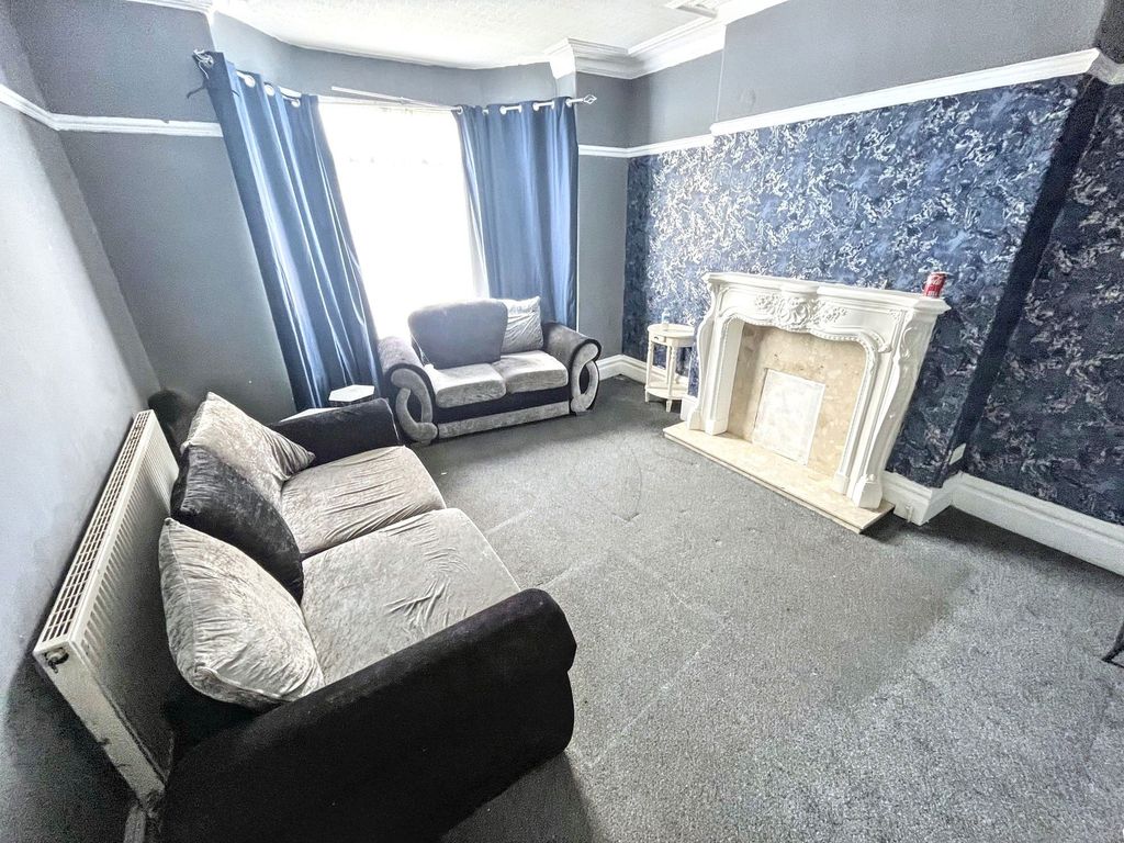 Property photo 2 of 5