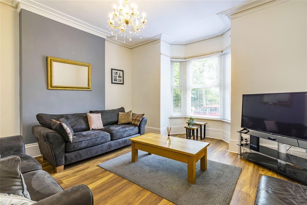 Property photo 2 of 37 72Addisonstreet-1.Jpg