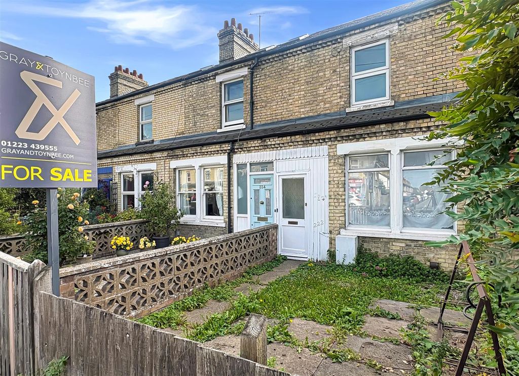 Property photo 1 of 12