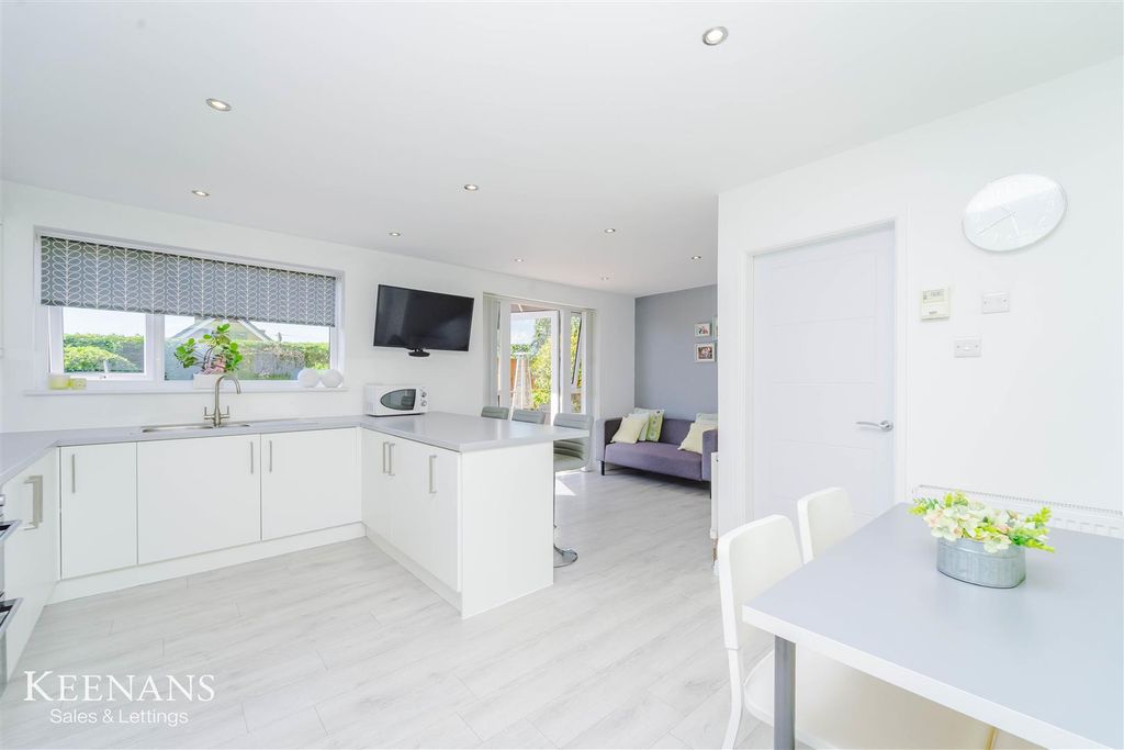 Property photo 2 of 43 2.Jpg