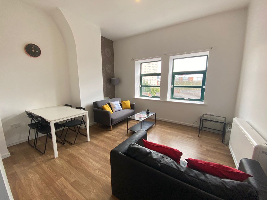 Property photo 2 of 12