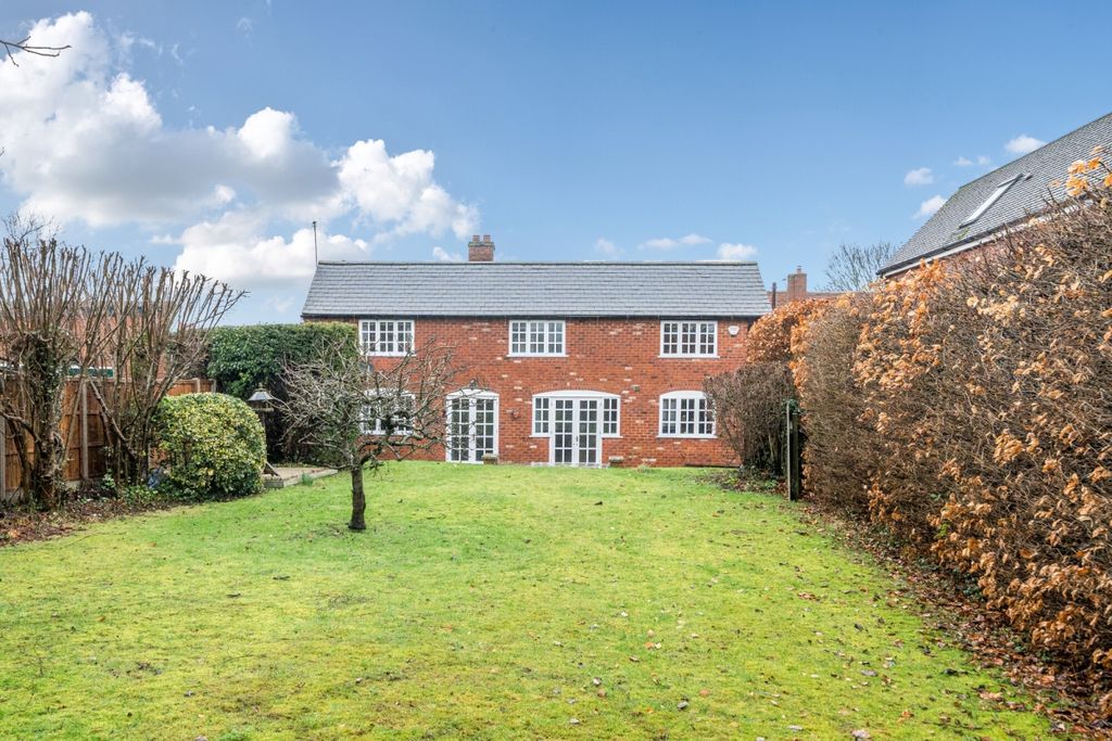 Property photo 2 of 23