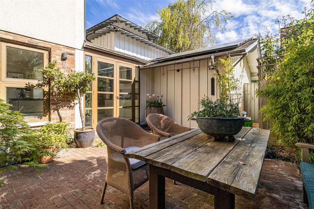 Additional image 34 of 5 bed detached house for saleGrantchester Meadows, Cambridge CB3
