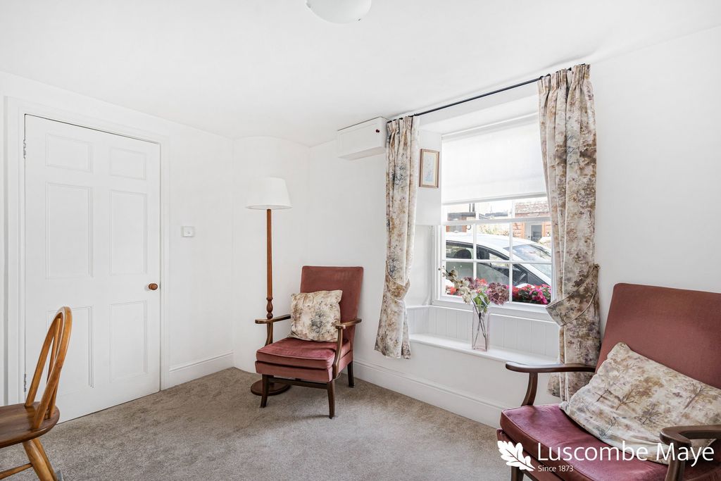 Property photo 3 of 22