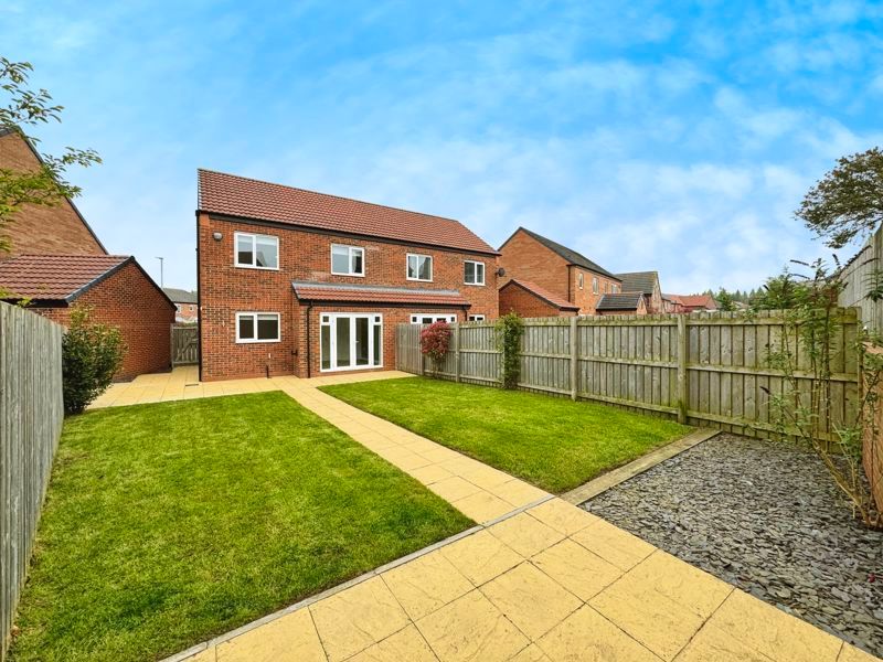 Property photo 1 of 14 Photo 10