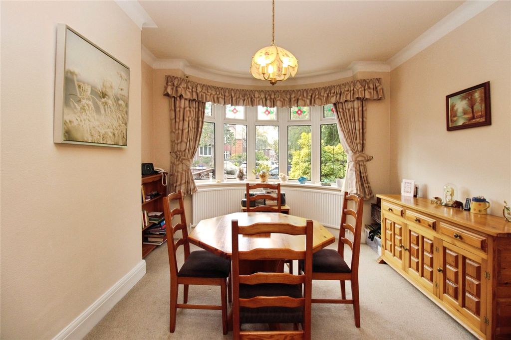 Property photo 3 of 16 Picture No. 10