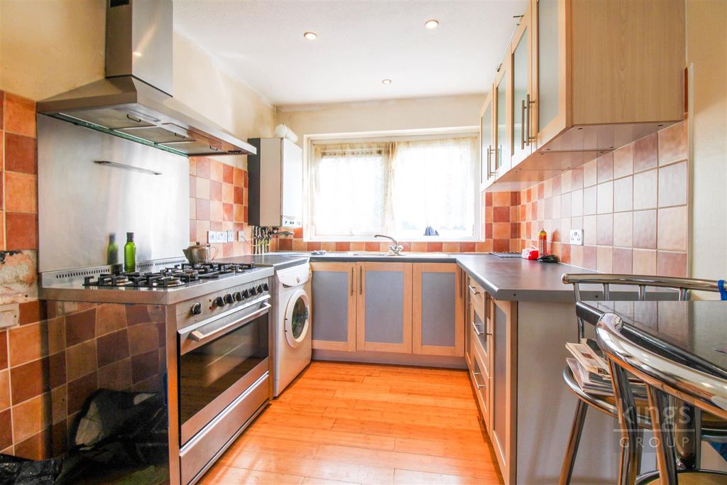 Property photo 2 of 5 Kitchen.Jpg