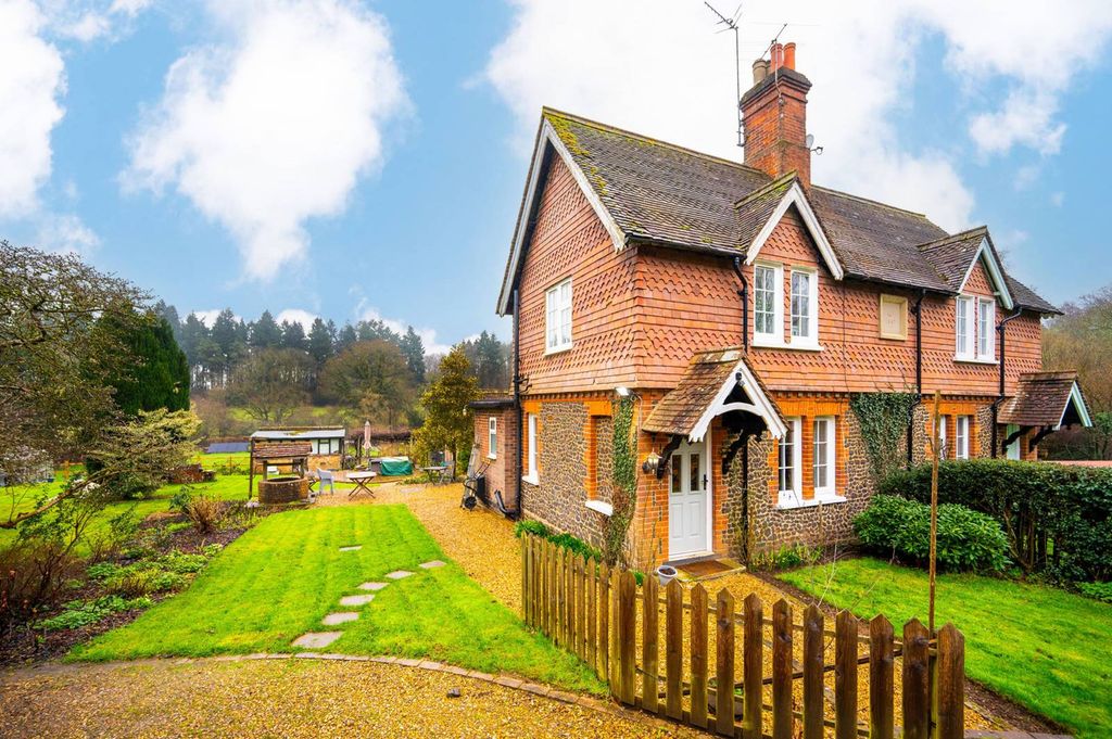 Property photo 1 of 21