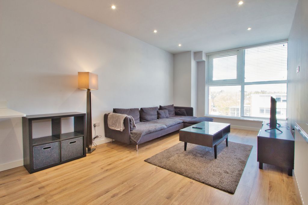 Property photo 1 of 7 1 Bed Furnished Apartment