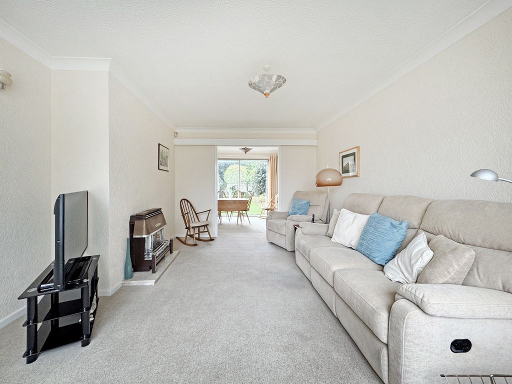 Property photo 2 of 37