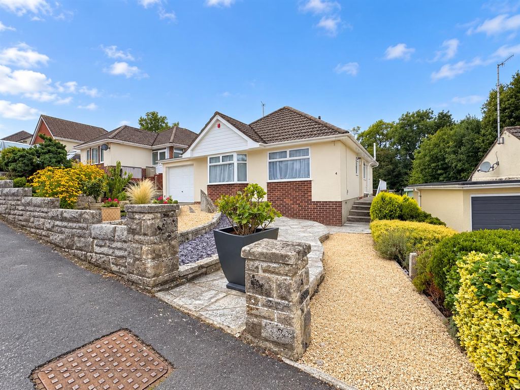 Property photo 1 of 15 1.Png