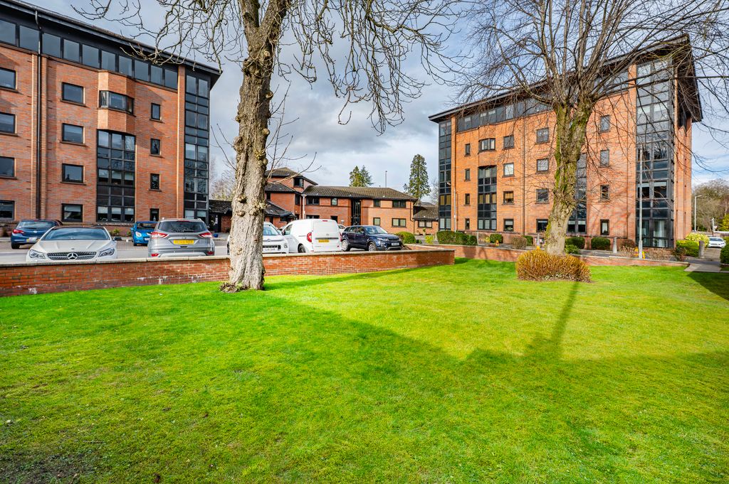 Additional image 22 of 1 bed flat for saleFenwick Place, Giffnock, Glasgow G46