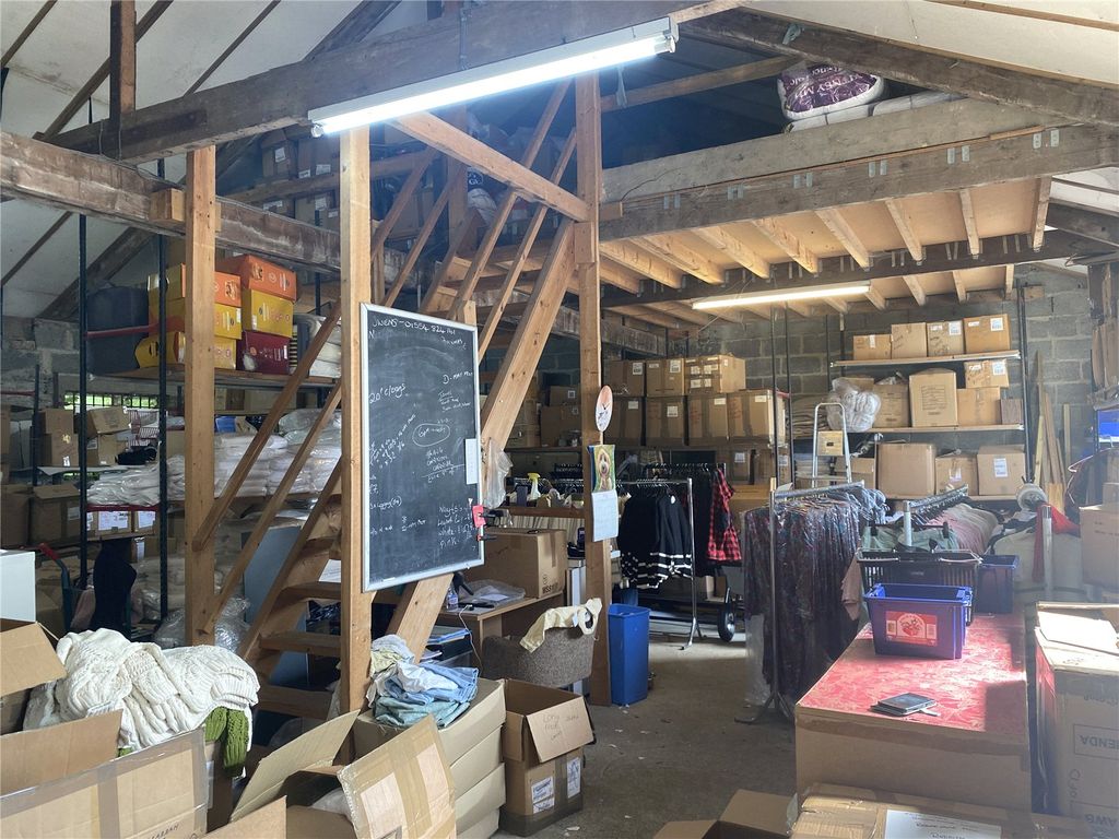 Property photo 3 of 4 Picture No. 09