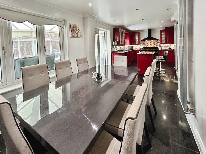 Property photo 3 of 19 Photo 15