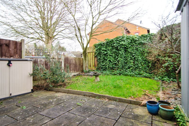 Property photo 2 of 14 Photo 12