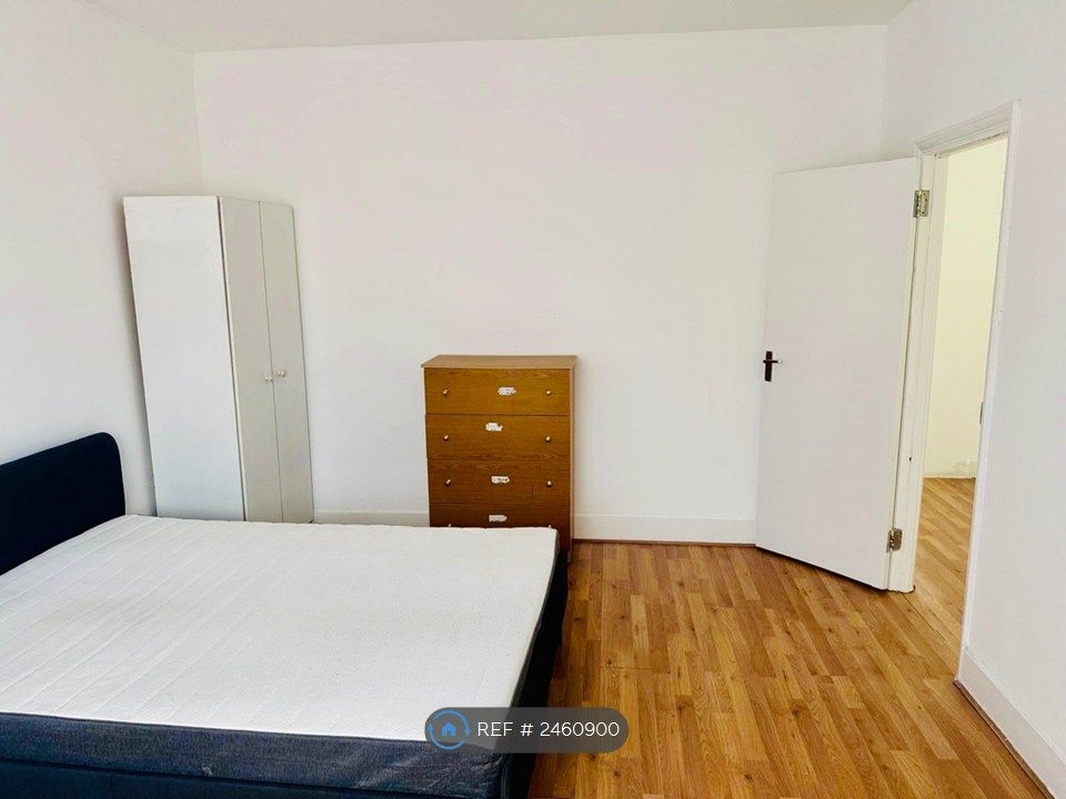 Property photo 3 of 4