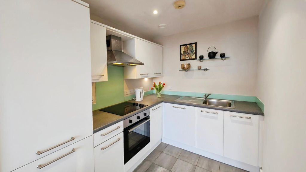 Property photo 3 of 17 8B048B1B-Pxl_20260120_093610992.Jpg