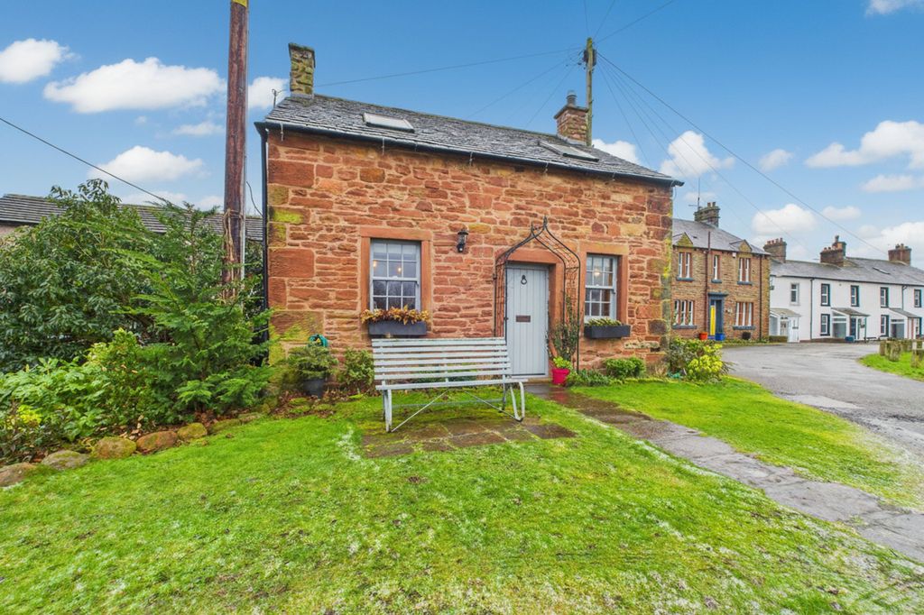 Property photo 1 of 24