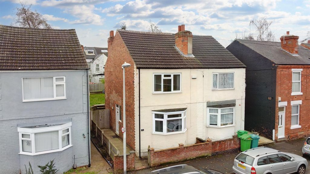 Property photo 1 of 16 1 External.Jpg