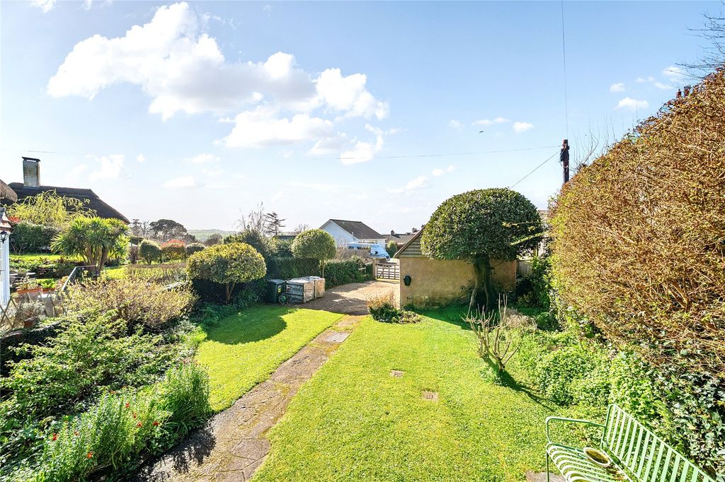 Property photo 3 of 35 Picture No. 19