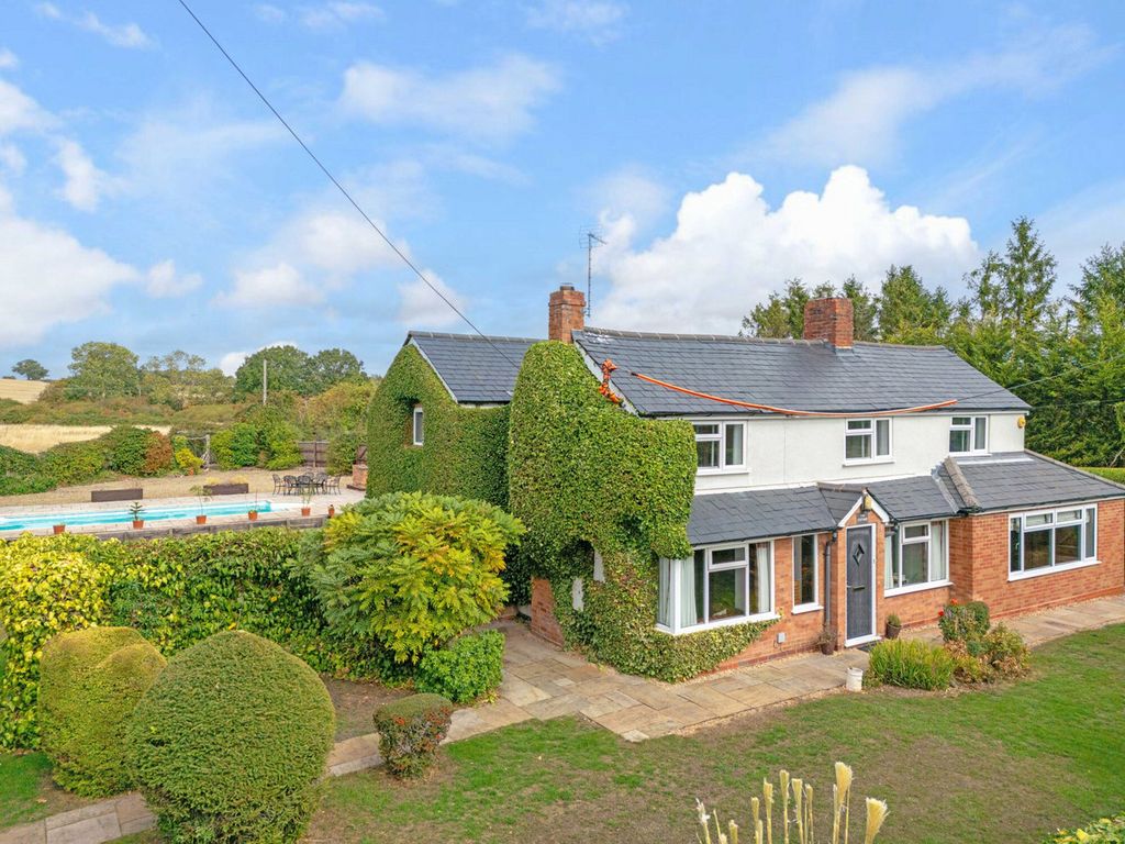 Property photo 1 of 30