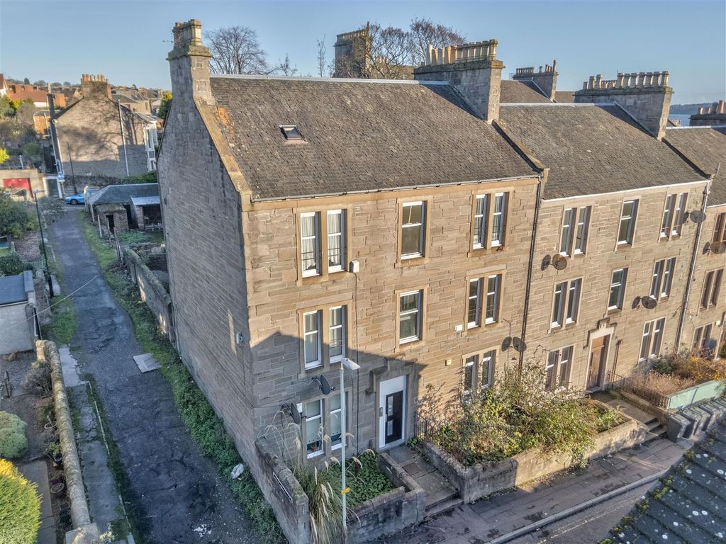 Property photo 1 of 9 11D Bonnybank Road Dundee-1.Jpg