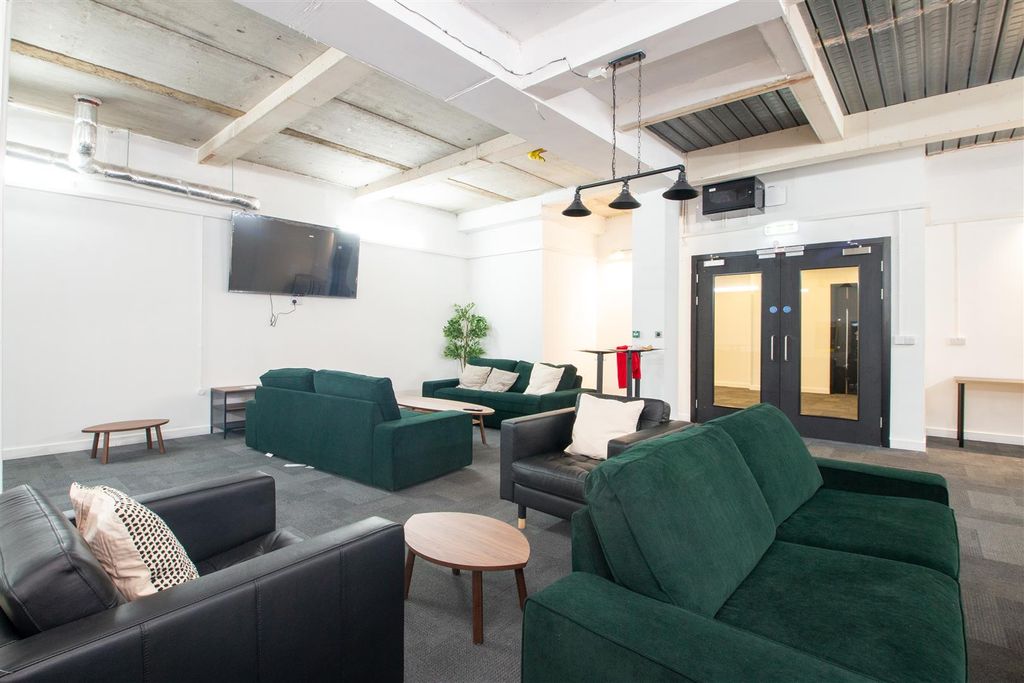 Property photo 2 of 19 Gamesroom_9.Jpg