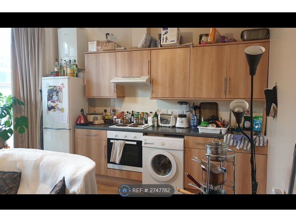 Property photo 3 of 12