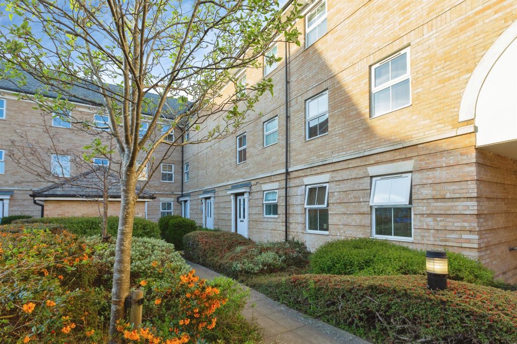 Property photo 1 of 11