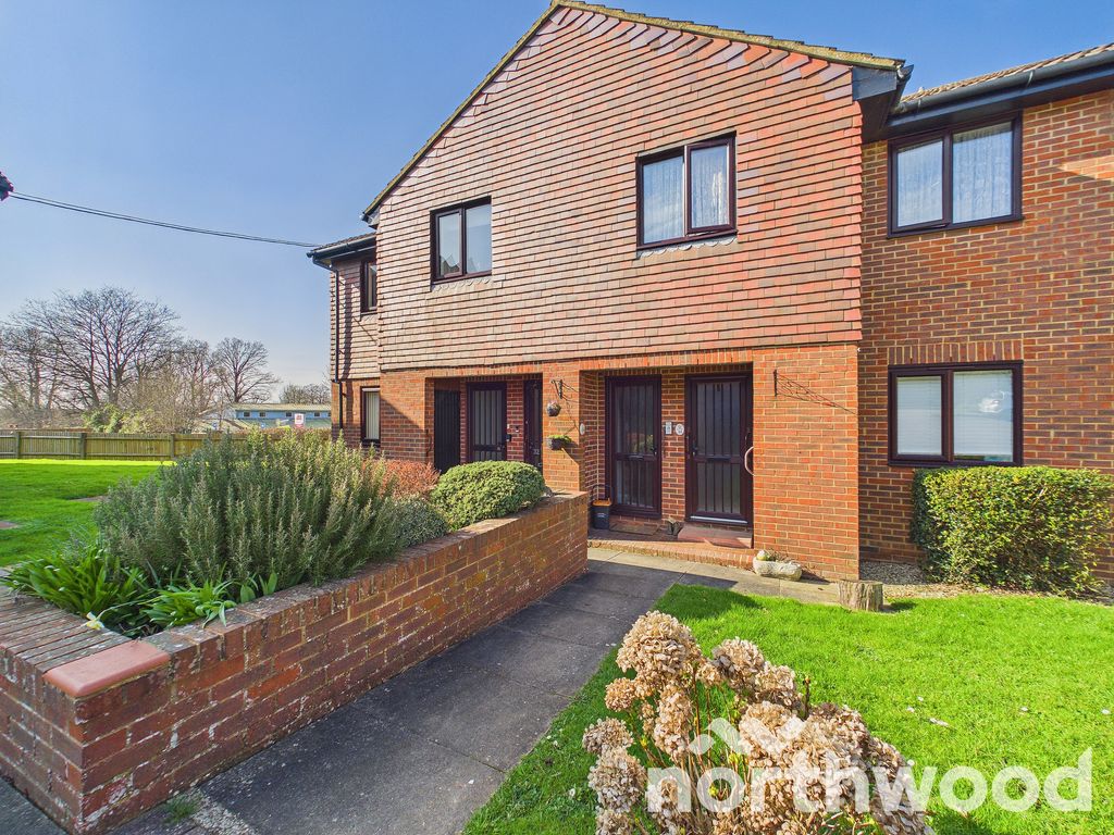 Property photo 1 of 18