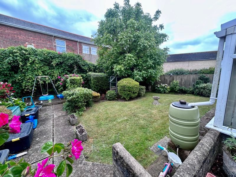 Property photo 2 of 15 Photo 13