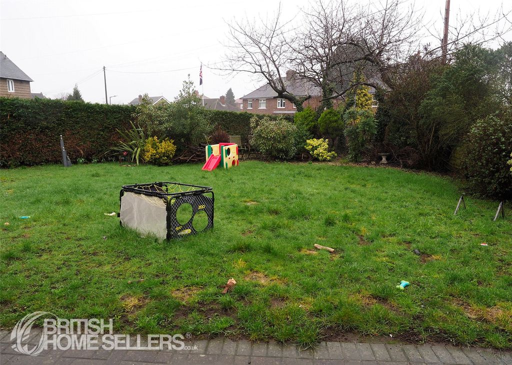 Property photo 3 of 27 Picture No. 19